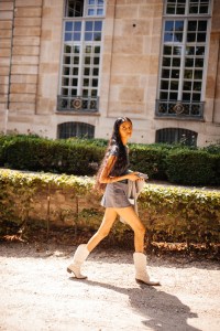 Street style at Paris Couture 2024 Fashion Week.