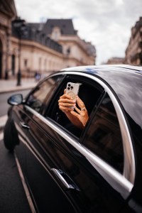 Street style at Paris Couture 2023 Fashion Week.