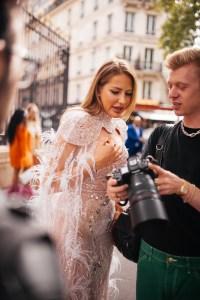 Street style at Paris Couture 2023 Fashion Week.