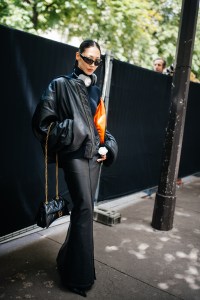Street style at Paris Couture 2023 Fashion Week.