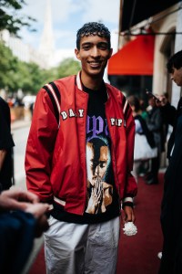 Street style at Paris Couture 2023 Fashion Week.