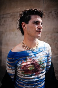 Street style at Paris Couture 2023 Fashion Week.