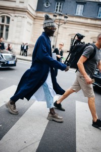 Street style at Paris Couture 2023 Fashion Week.