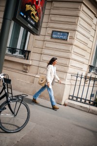 Street style at Paris Couture 2023 Fashion Week.