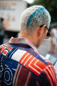 Street style at Paris Couture 2023 Fashion Week.