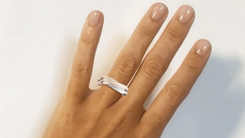 Cartier Snapchat AR virtual try-on