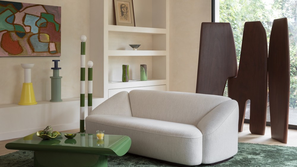 DECOR_HD_CANAPE_SOFA_TREFLE_FTREFCA200_F3930001_MOUSSE_TABLE BASSE_COFFEE TABLE_MILO_FMILOTA120LB_H.tif