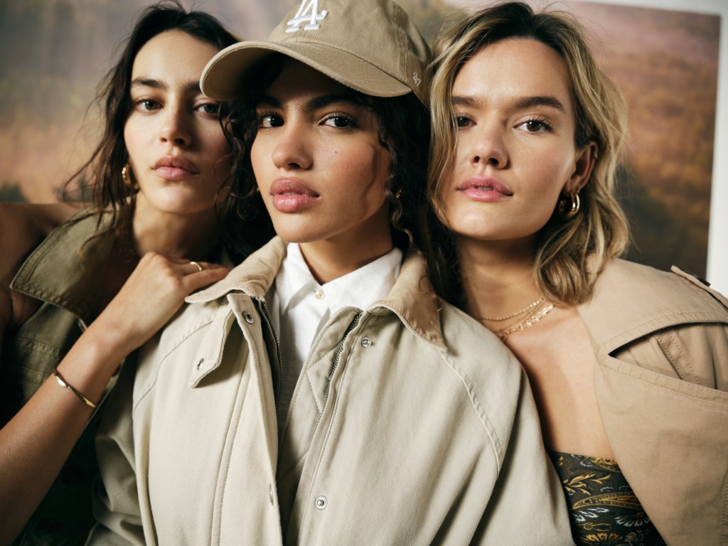 American Eagle Outfitters Boosts Q4 Profits, but Takes Cautious Stance to 2025