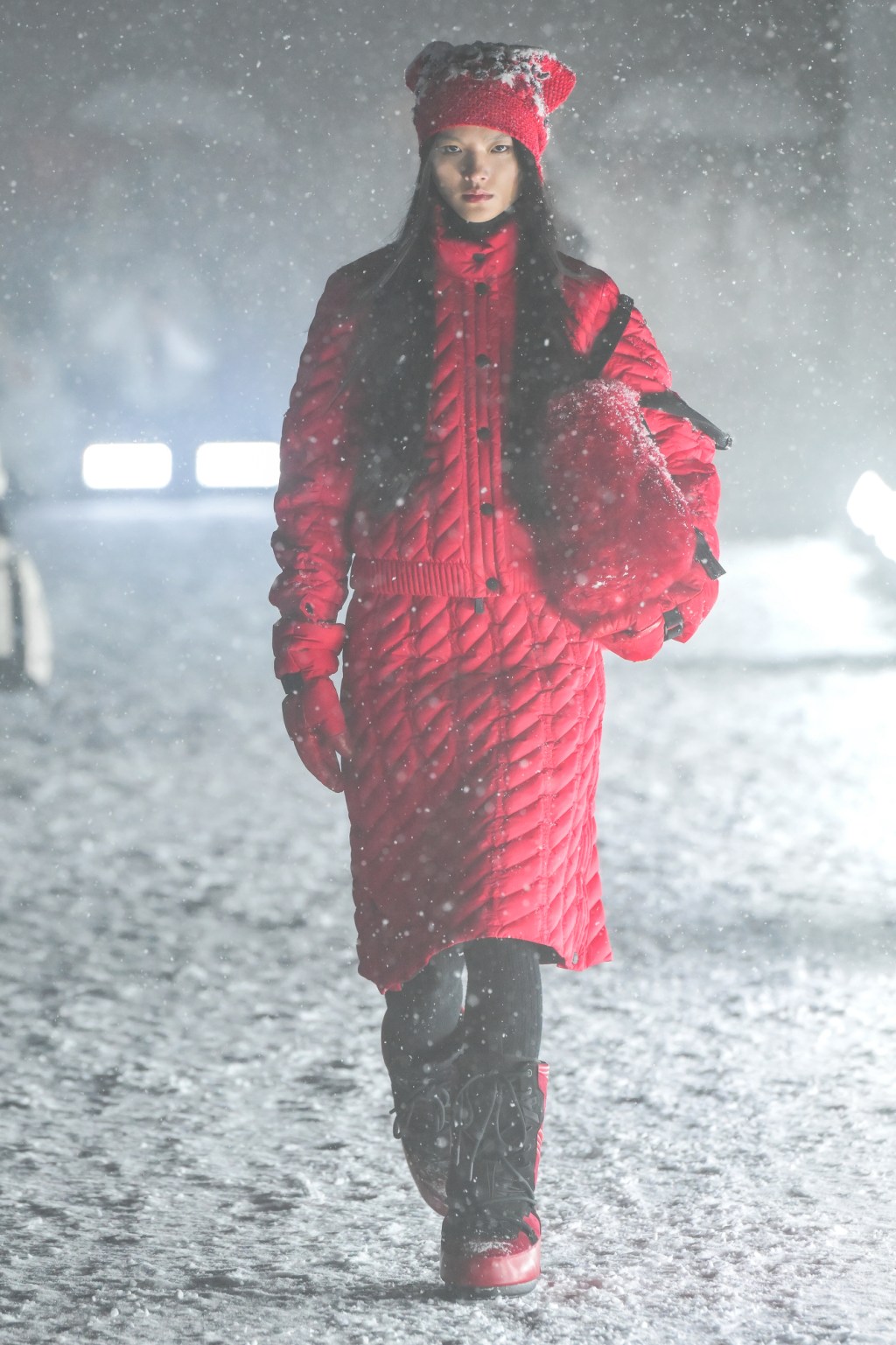 Moncler Group Q1 Revenue Up 1% to 829M Euros, Driven by DTC Growth and Asian Market Strength