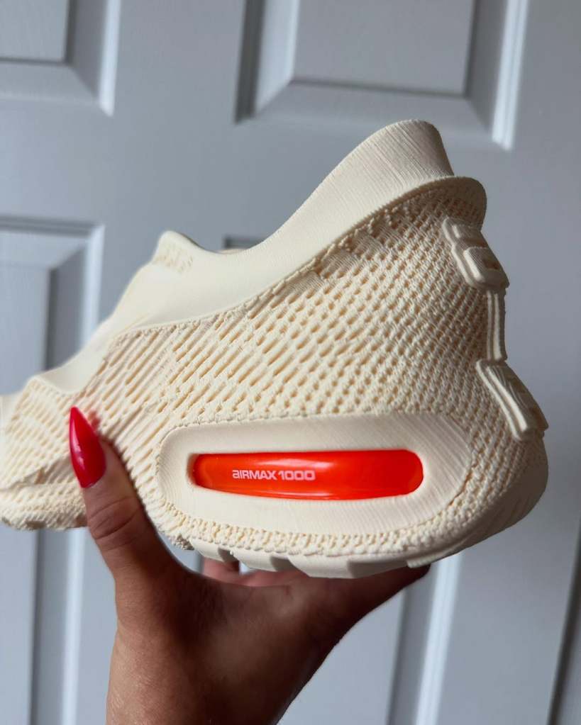 Nike Air Max 1000 Foamy Oat