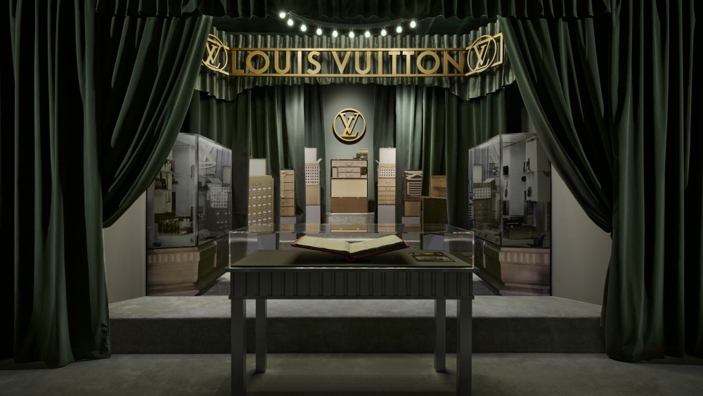 A rendering of the Louis Vuitton booth at theInternational Exhibition of Modern Decorative and Industrial Arts of 1925