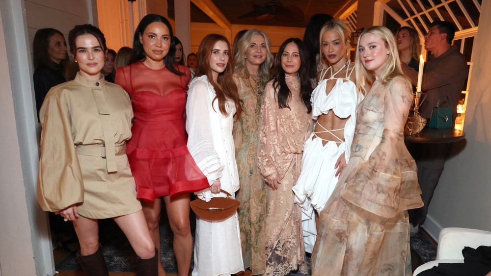 Zoey Deutch, Jurnee Smollett, Emma Roberts, Simone Zimmermann, Nicky Zimmermann, Rita Ora and Dakota Fanning