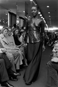 Stephen Burrows Fall 1974 Ready to Wear Collection Runway (Photo by Fairchild Archive/WWD/Penske Media via Getty Images)