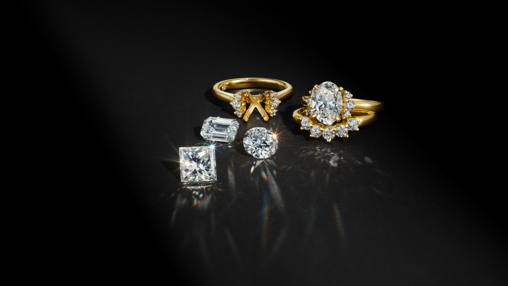 From the Storied Diamond Desert Sands of Eternity™.collection at Jared.
